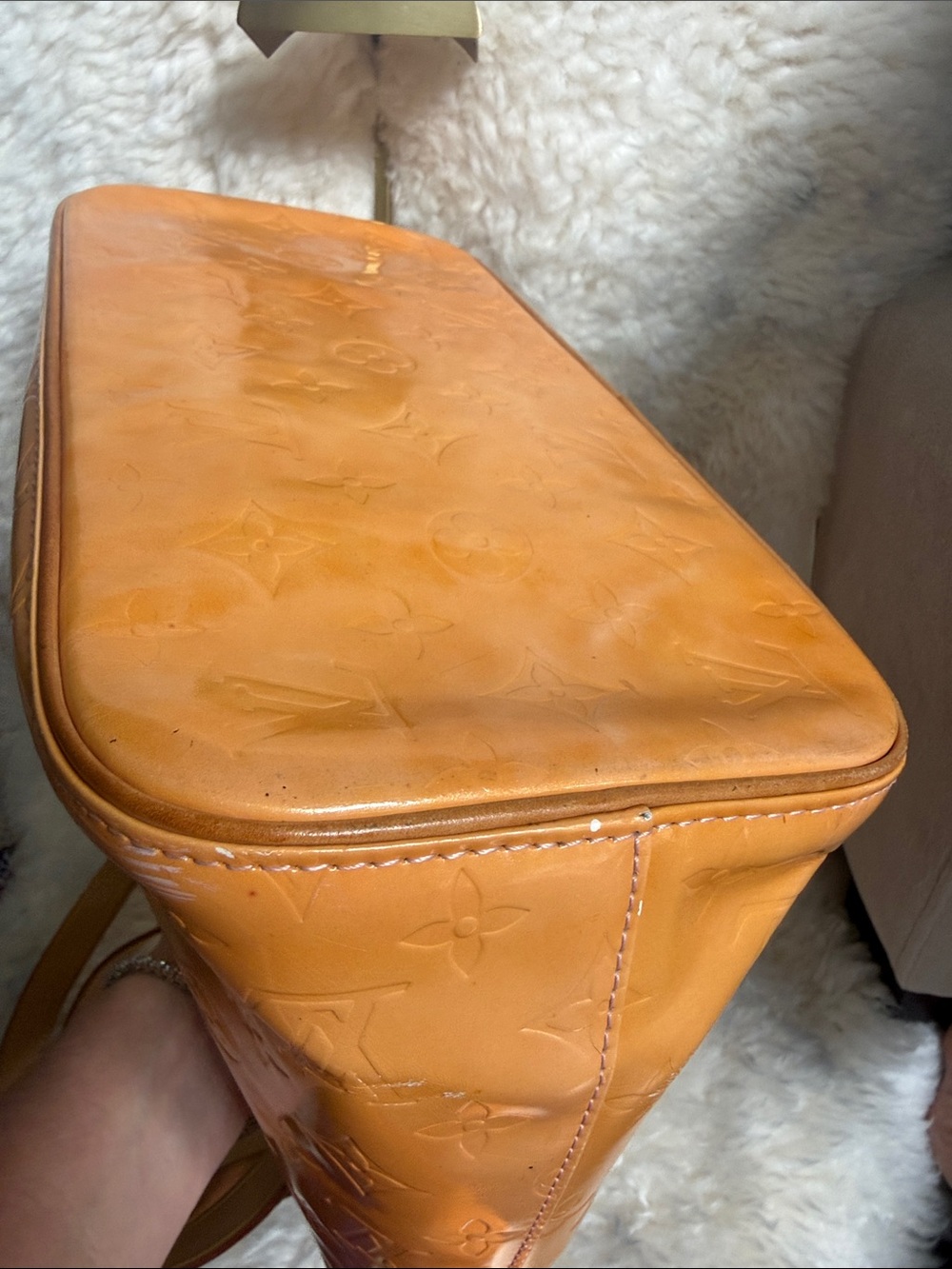 Louis Vuitton GoldPatent Vernis Monogram Tote - Picture 7 of 7